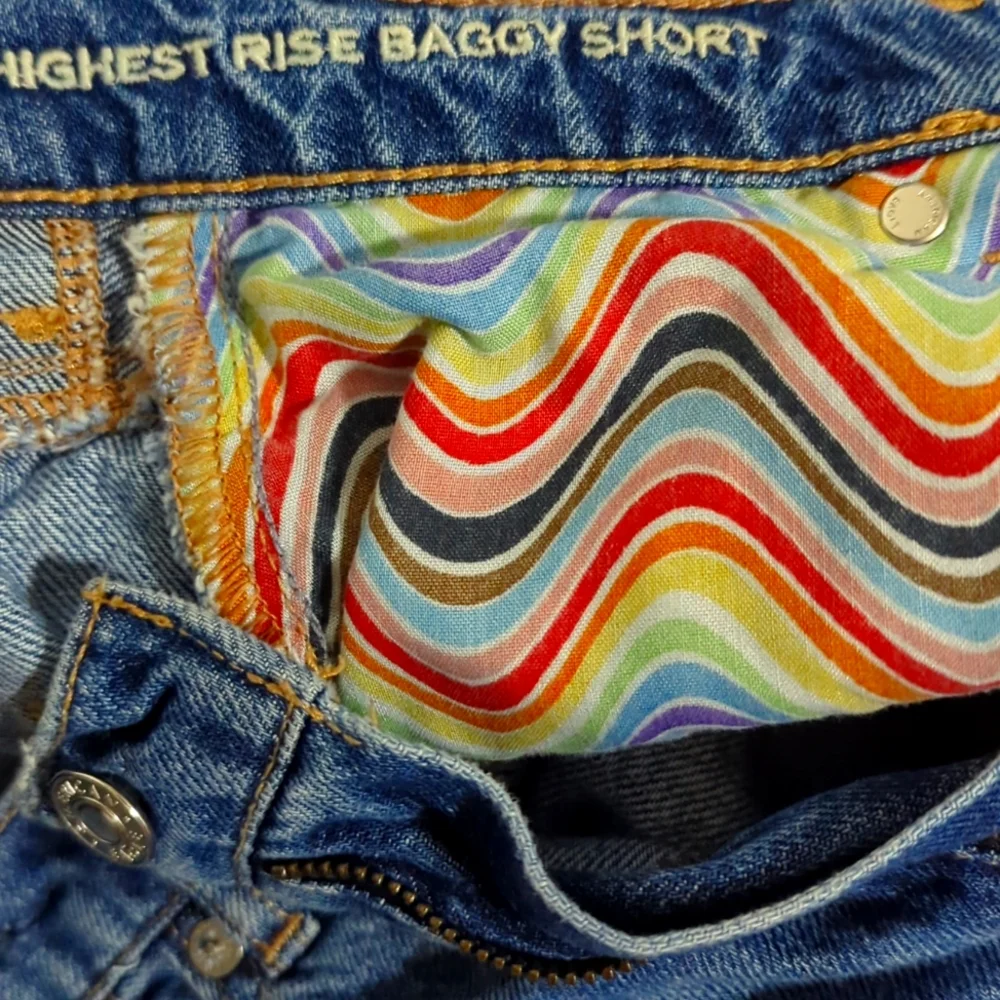American Eagle Outfitters stylish distressed